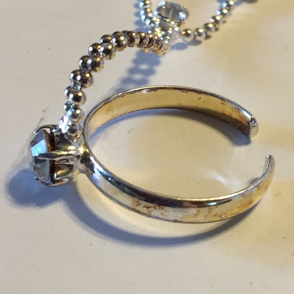 Cute Avon belly dancer bracelet attached ring - Picture 8 of 8